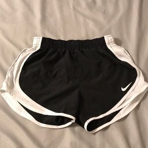 Black nike shorts